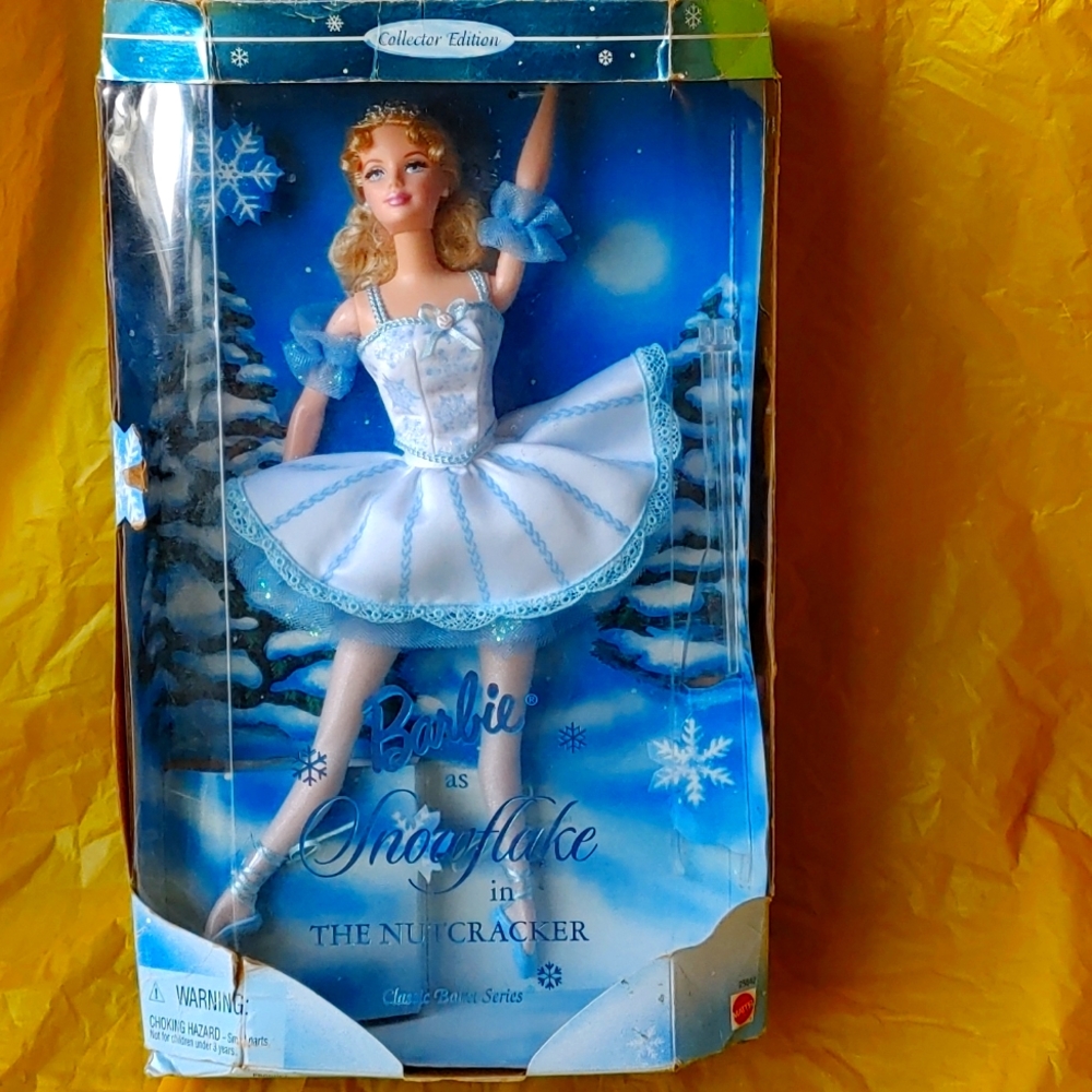 Nutcracker barbie new in case